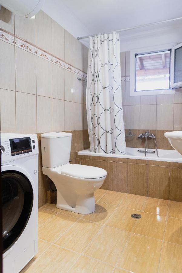 Southern Vacation House Лефкими Екстериор снимка
